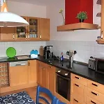 Ruegen In *
