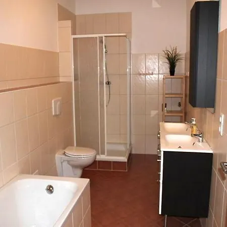 Ruegen In Appartement *