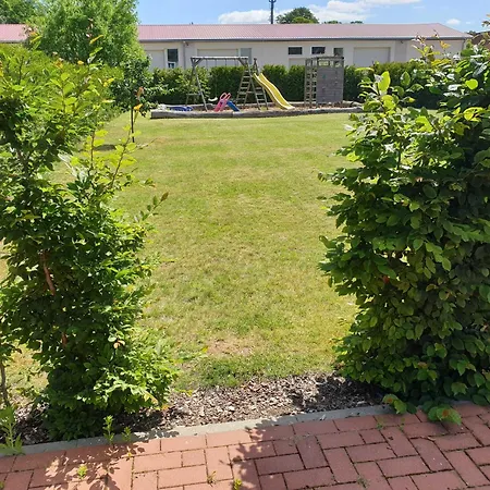 Ruegen In Apartment Samtens